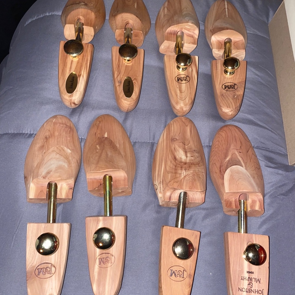 Shoes trees